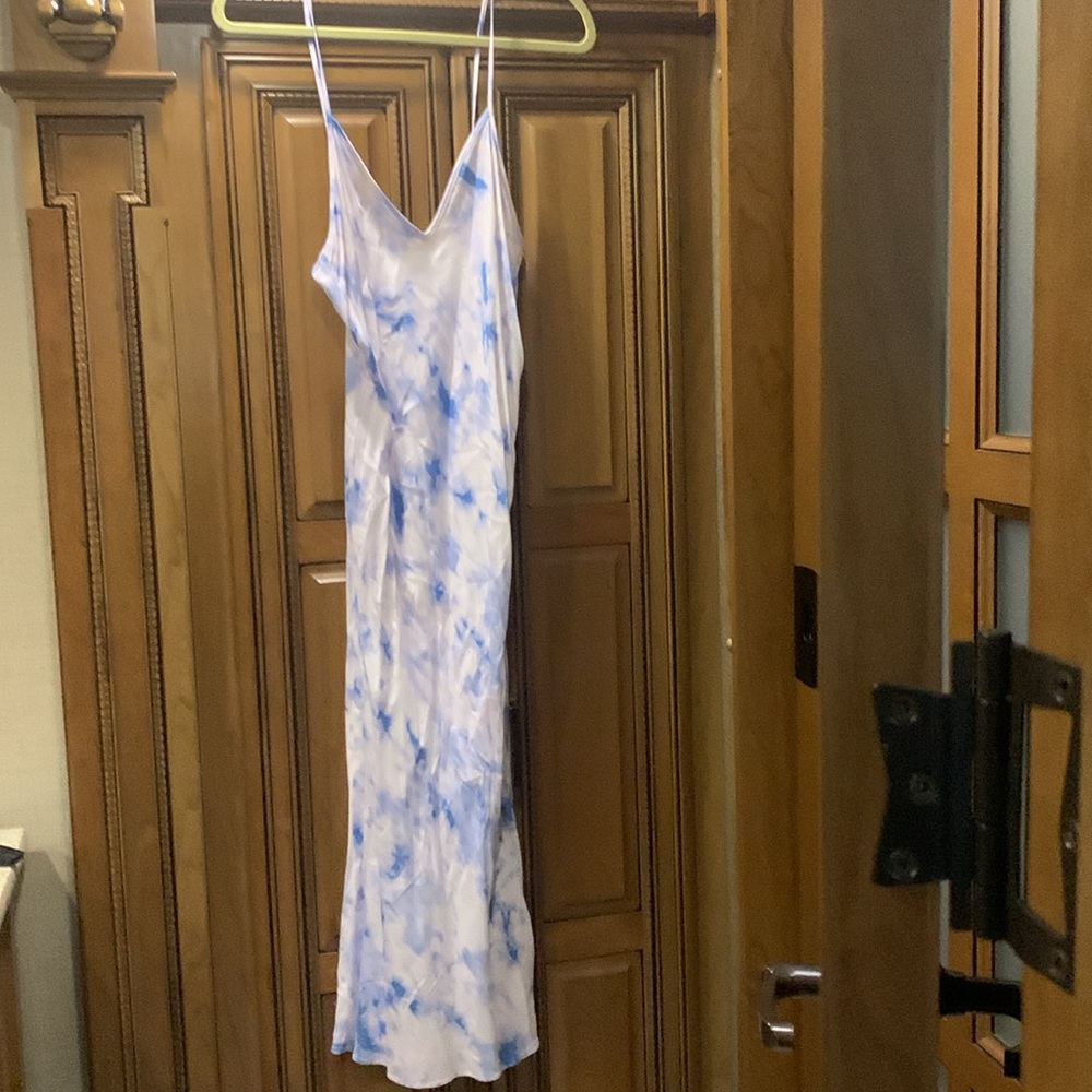 New In Bloom by Jonquil Tie dye midi Cotton Nightgown Size Medium